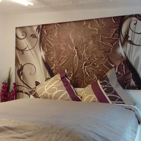 Ferienwohnung Heyne Weinboehla Room photo