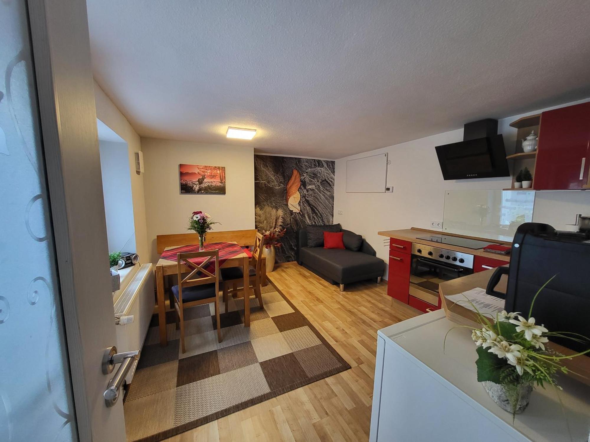 Heyne Apartment Weinboehla